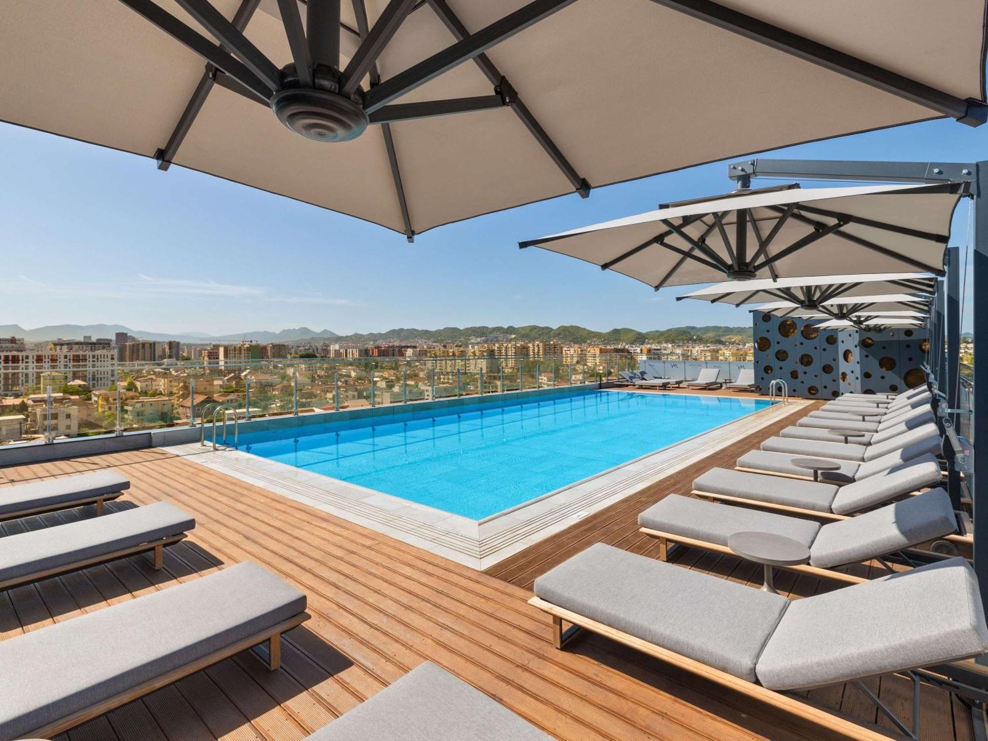 Mercure Тирана Экстерьер фото