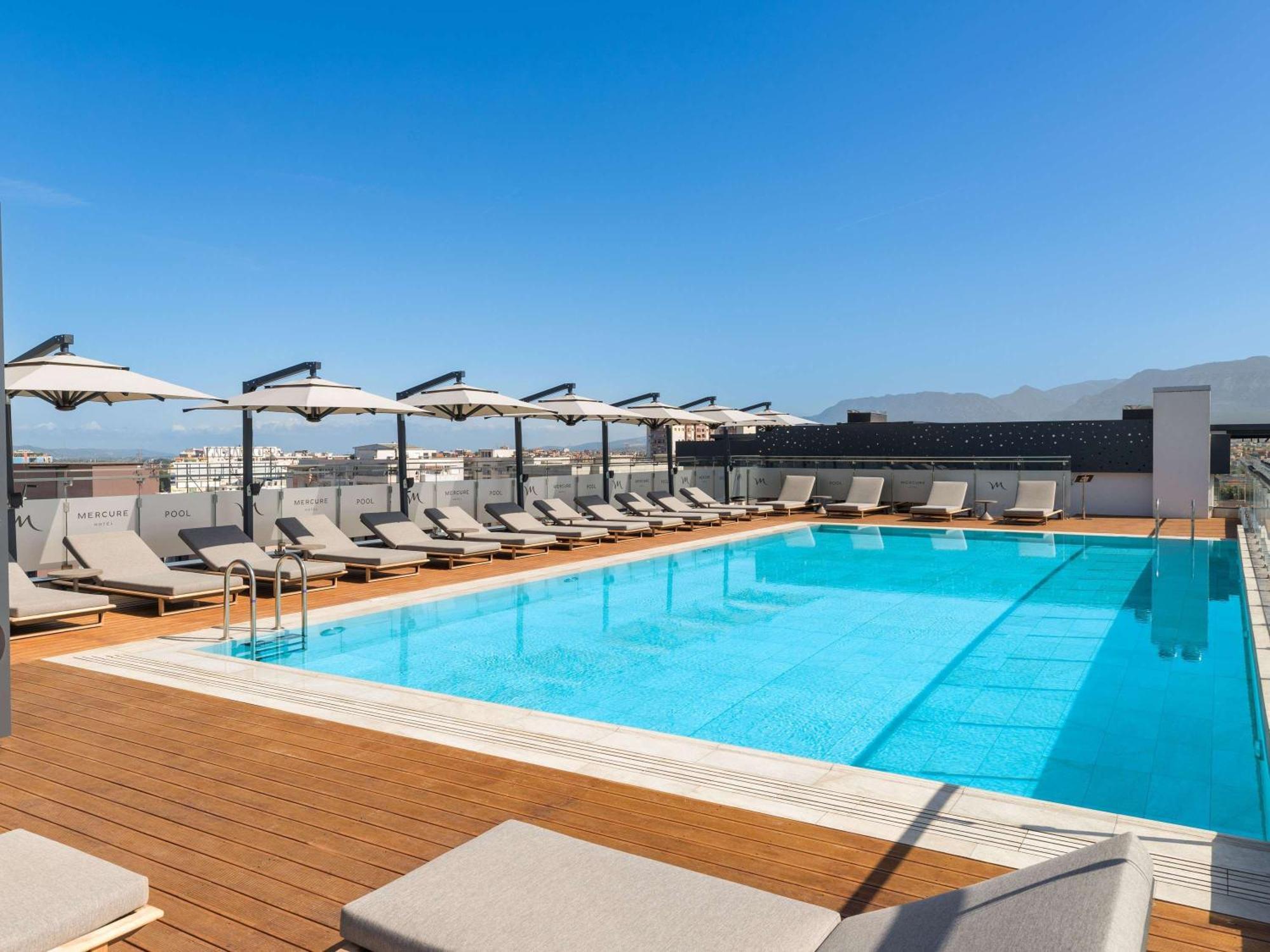 Mercure Тирана Экстерьер фото